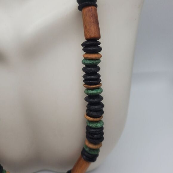Wooden native‎ spacer beaded necklace - Picture 2 of 2